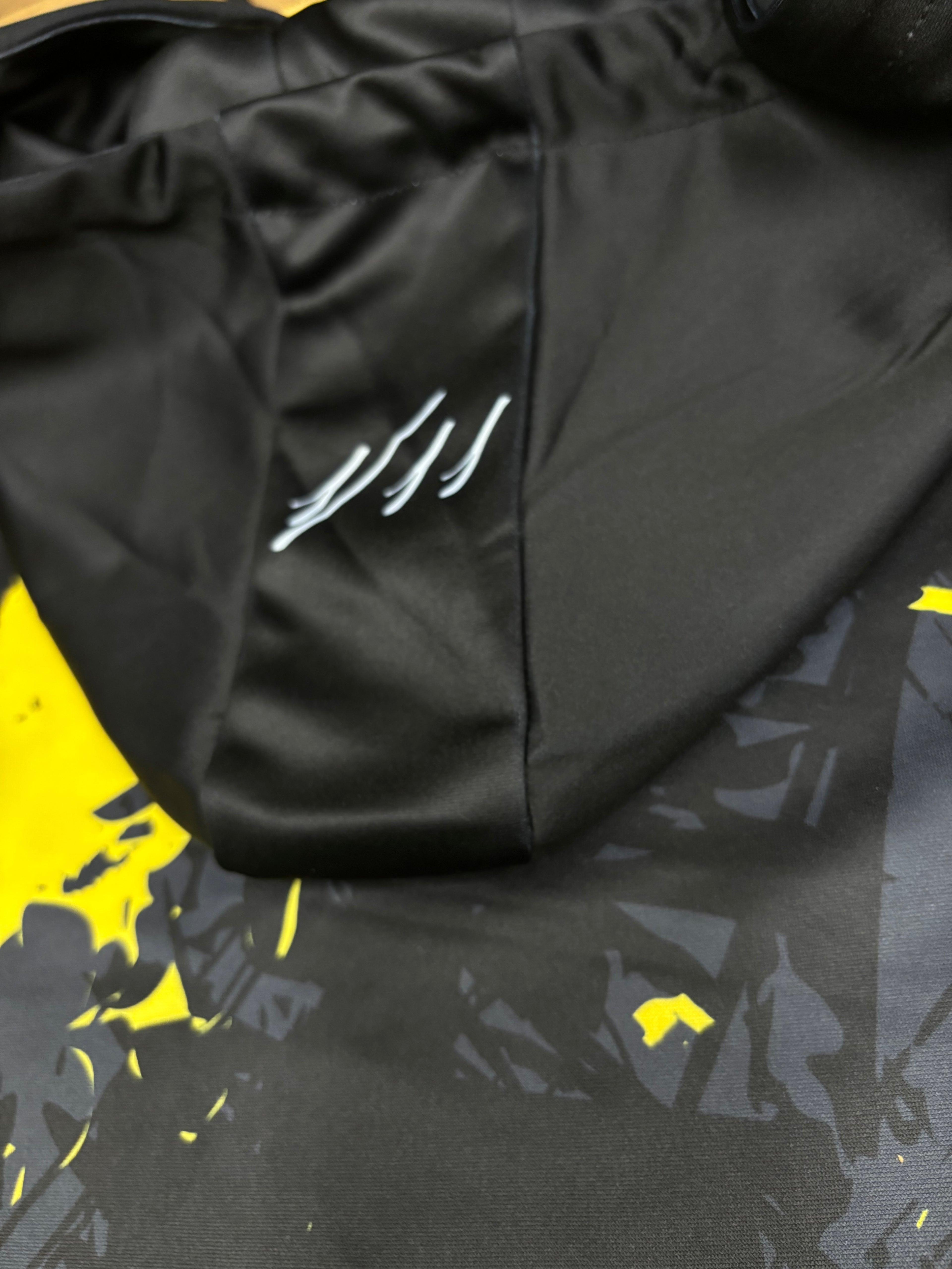 DRBLZ “ライトニング” パーカー