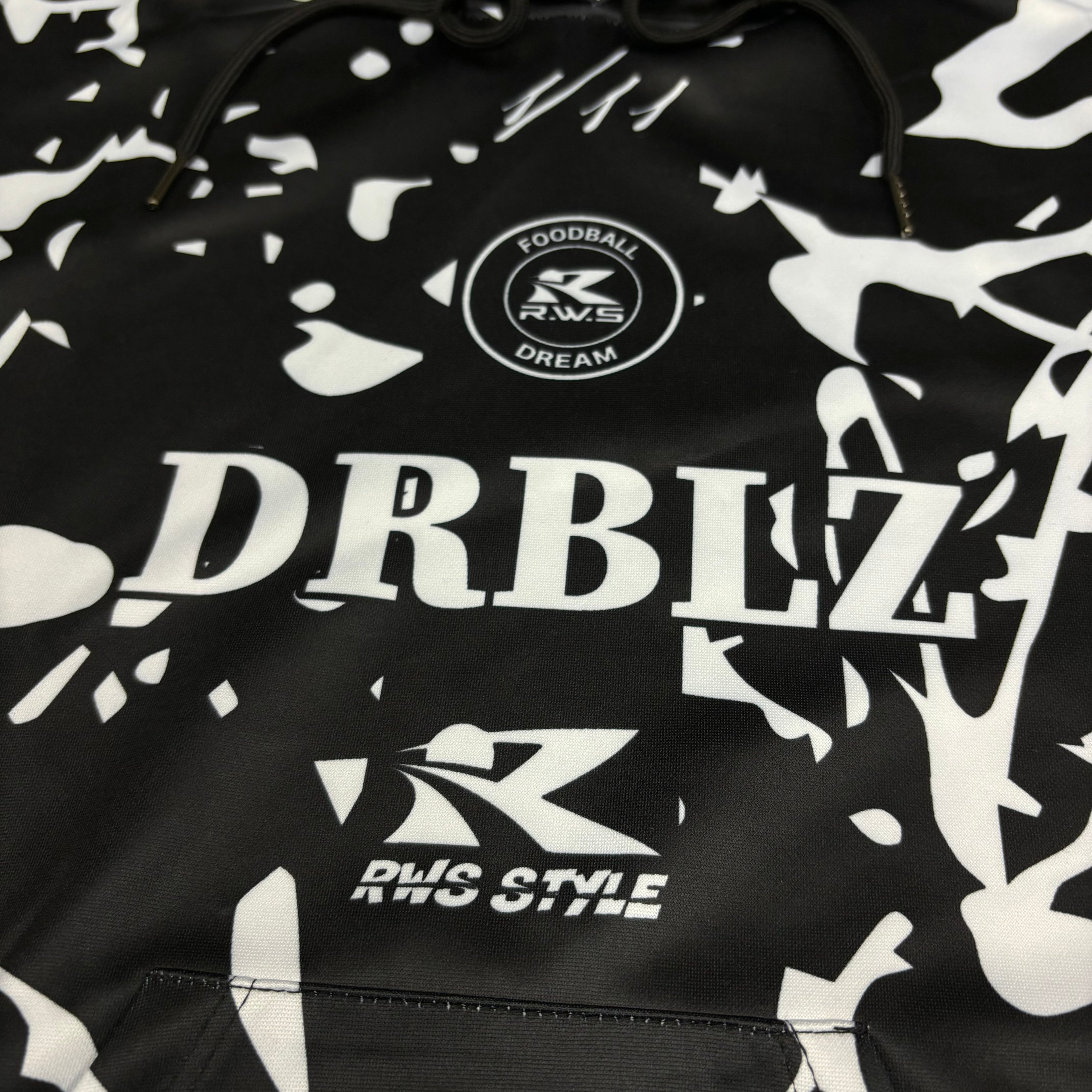 DRBLZ “スピリット”パーカー（ホワイト）